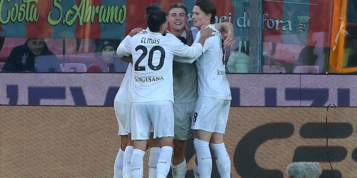 Cremonese-Napoli 0-2, doppietta di Hojlund