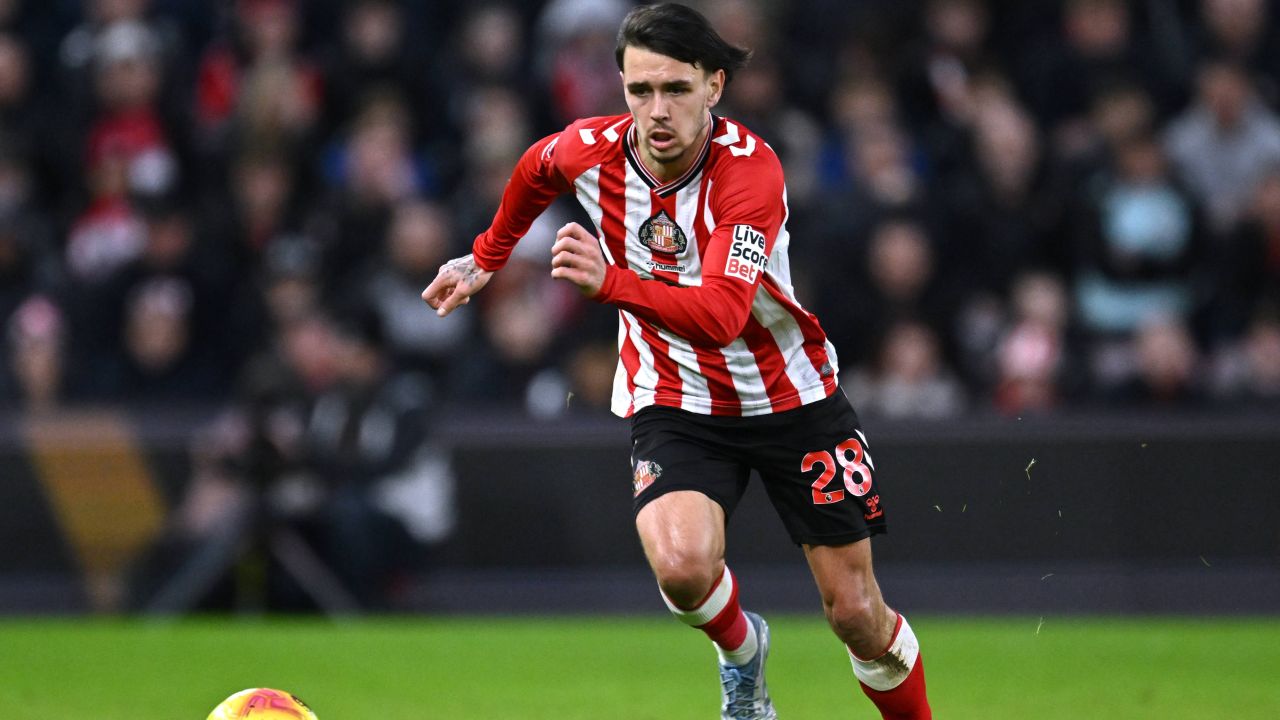 Meci interesant între nou-promovate: Sunderland – Leeds United, ora 16:00, LIVE pe VOYO.