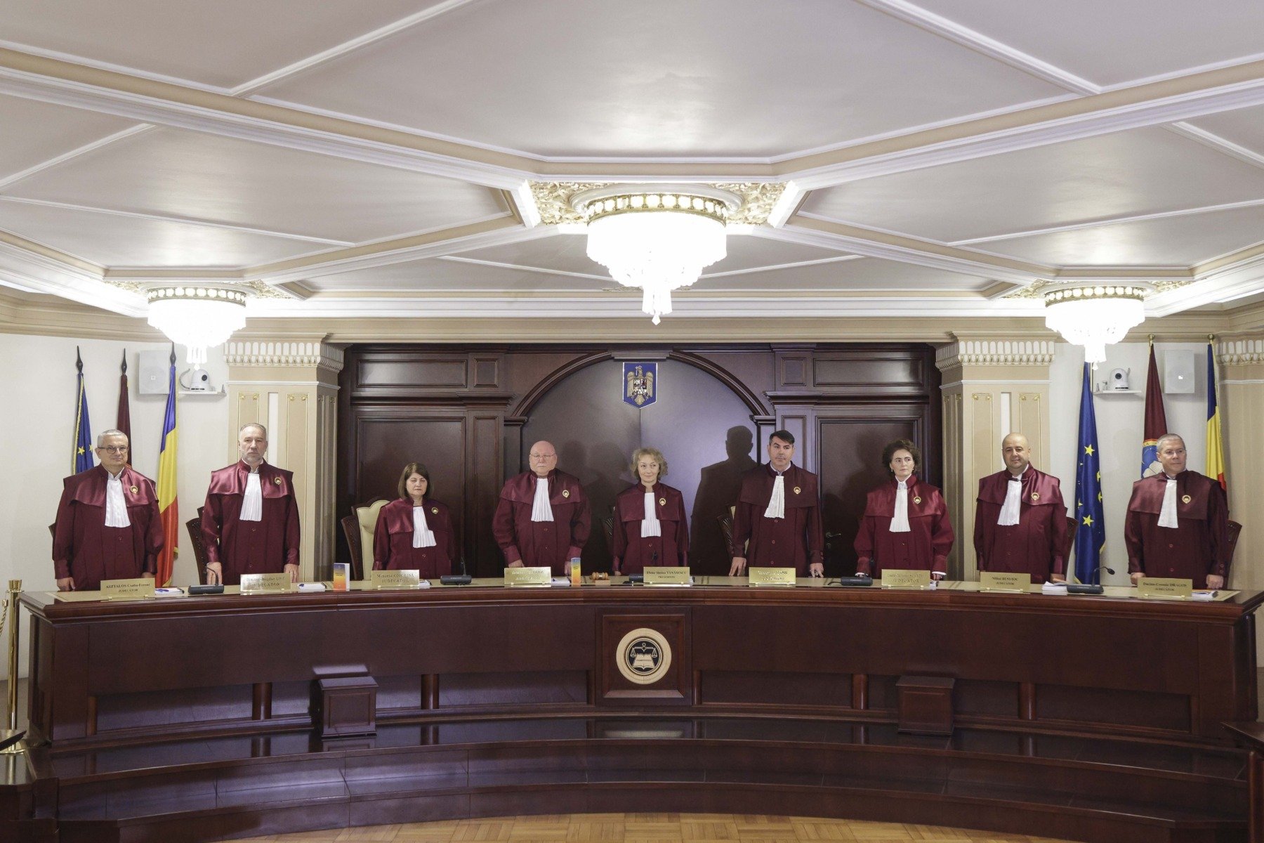 Dezbaterea reformei pensiilor magistraților, reluată luni la CCR, după amânări și controverse.