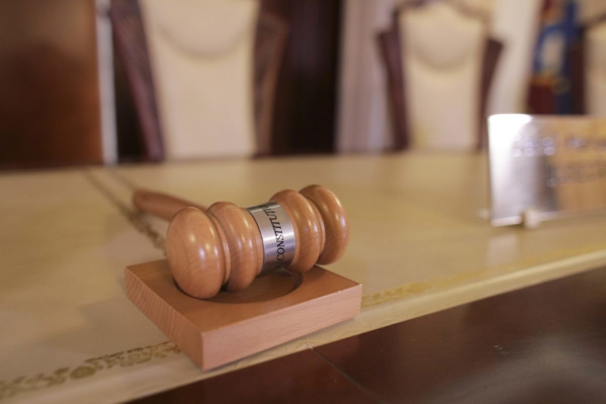 [ad_1] Reforma pensiilor magistraților: Deputații PNL acuză blocaj instituțional Deputata PNL Raluca Turcan consideră că lipsa de cvorum la ședința Curții Constituționale (CCR) de duminică ar fi o strategie de amânare la infinit a soluționării pensiilor magistraților