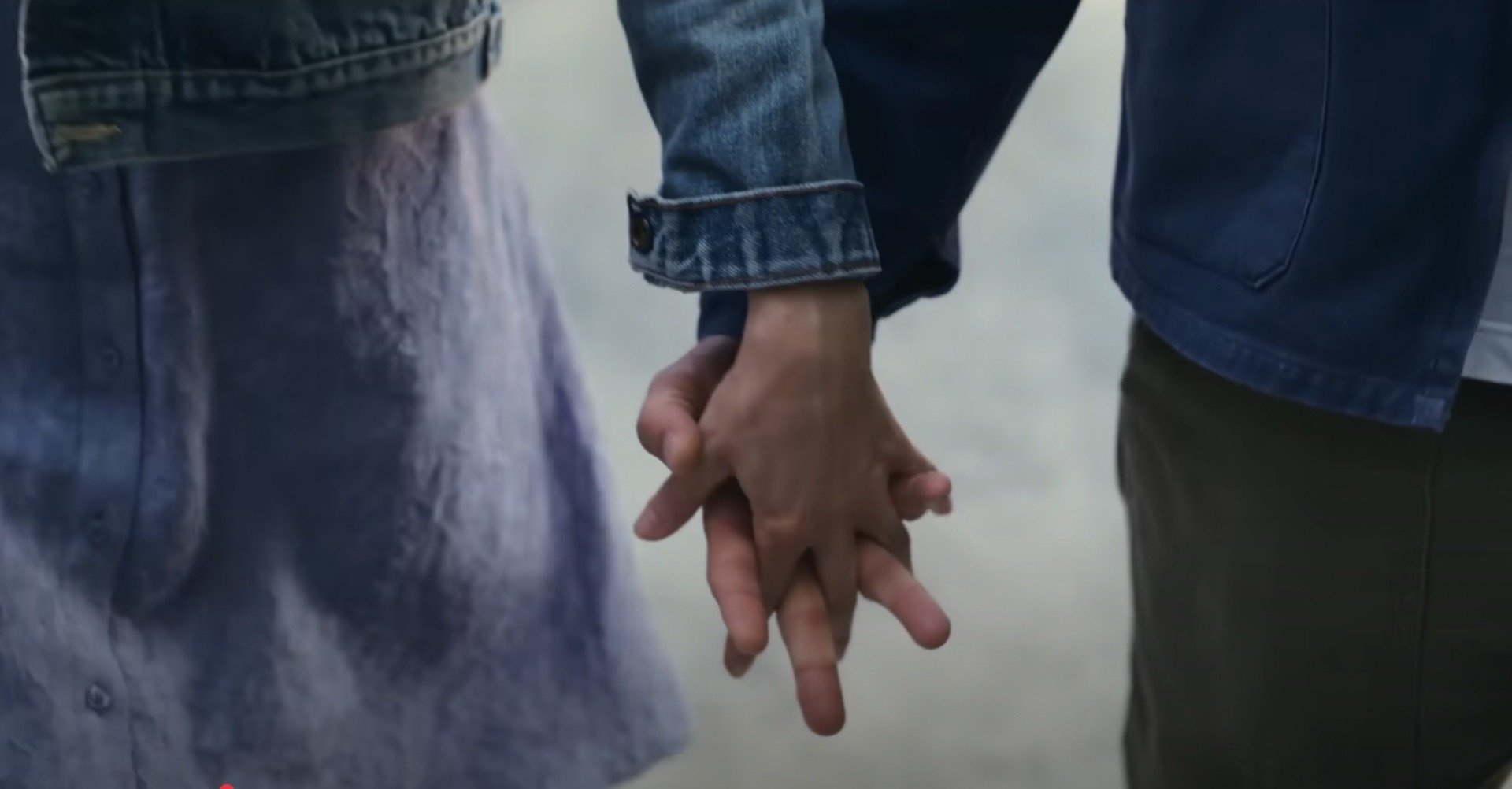 Guvernul Tusk aprobă contracte de coabitare pentru cupluri de același sex.