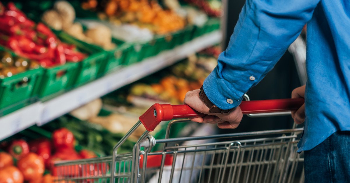 Supermarketurile închise pe 1 ianuarie 2026: Iată când revin la program!