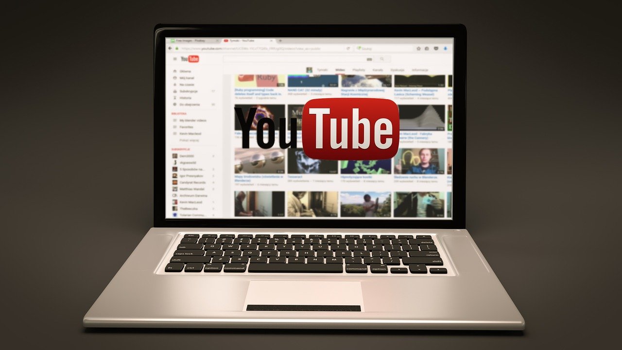 Conținutul video generat de inteligența artificială domină noi conturi YouTube cu peste 20%