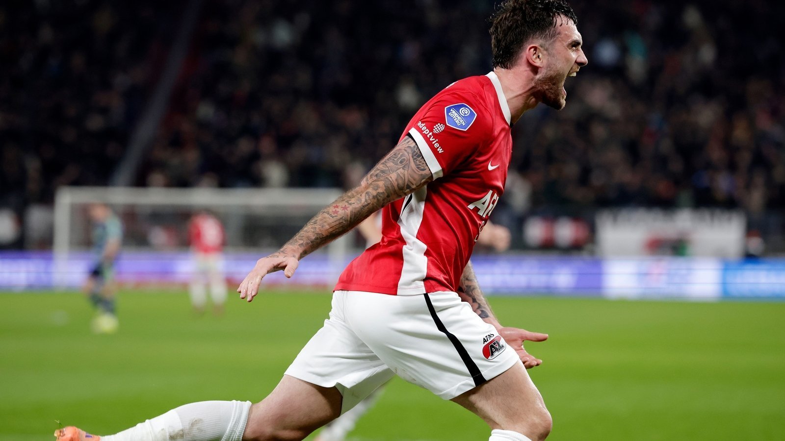 Parott, eroul surpriză al meciului: AZ Alkmaar zdrobește Ajax cu 6-0 în Cupa KNVB Troy Parrott a demonstrat o formă de excepție în meciul din optimile Cupei KNVB, reușind un hat-trick și contribuind decisiv la victoria zdrobitoare a echipei AZ Alkmaar în fața lui Ajax, rezultat final 6-0