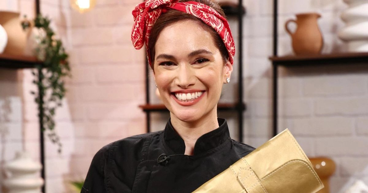 Tragedie pe drum: Tal Berkovich, starul „Chefi la cuțite”, a decedat într-un accident rutier Tal Berkovich, cunoscută publicului din România datorită talentului său culinar și a apariției în sezonul 2025 al emisiunii „Chefi la cuțite”, și-a pierdut viața într-un tragic accident rutier la vârsta de doar 40 de ani