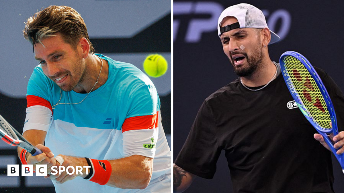 Kyrgios revine în forță, dar nu fără dificultăți Nick Kyrgios, jucătorul australian de tenis, a avut o partidă plină de emoții în confruntarea cu Hugo Humbert, o întâlnire care a scos la iveală atât talentul său, cât și vulnerabilitățile actuale