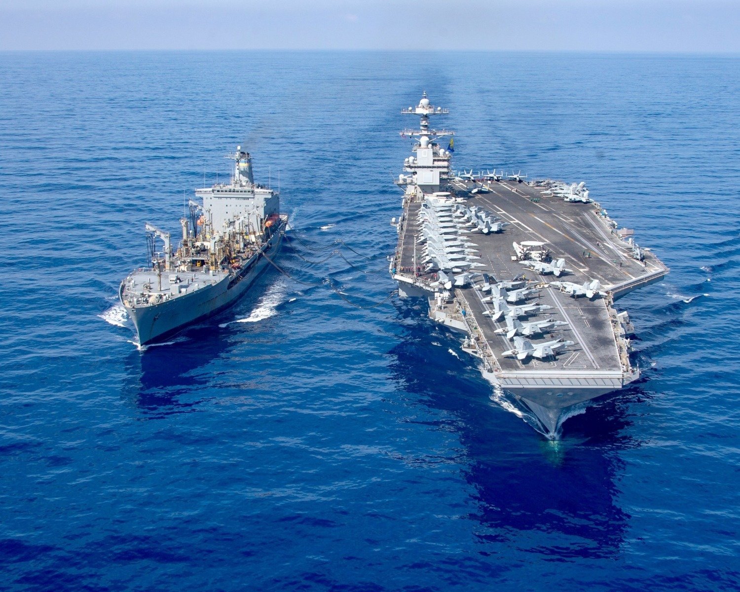 Trump: O armată „minunată” a SUA se îndreaptă spre Iran