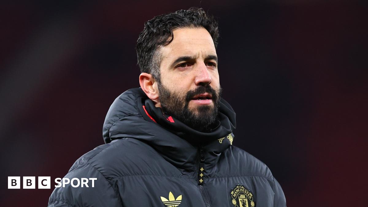 United în criză: Schimbări majore pe bancă după startul dezamăgitor de sezon Manchester United a luat decizia de a renunța la antrenorul Ruben Amorim, în urma rezultatelor sub așteptări din prima parte a sezonului