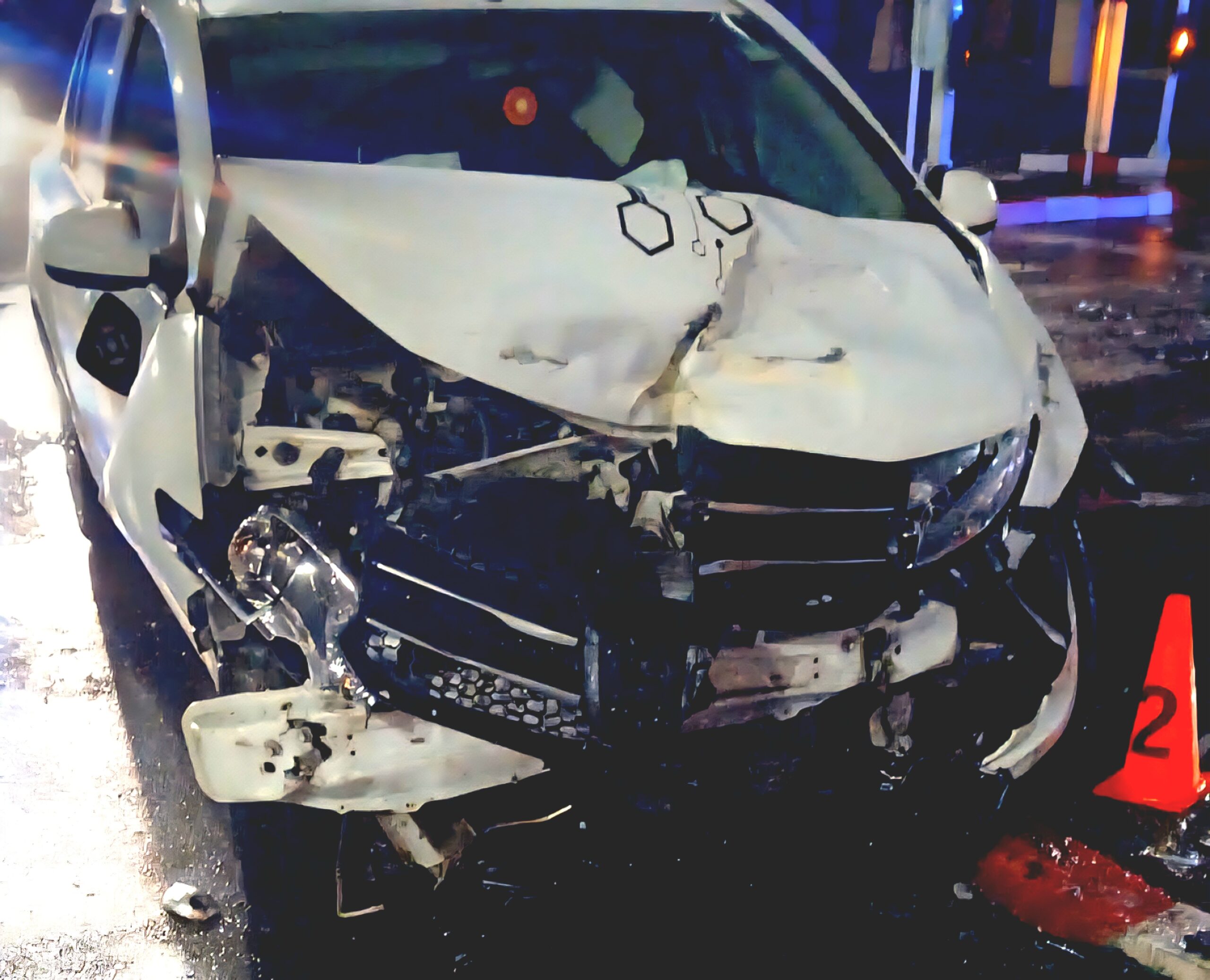 Accident rutier în Focșani: Trei răniți în coliziune între două autoturisme Un accident grav a avut loc noaptea trecută în Focșani, în intersecția străzii Cuza Vodă cu strada Republicii, unde două autoturisme s-au ciocnit violent