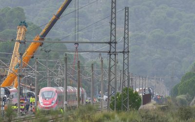 Accident-tren-feroviar-spania.jpg - NewsFactor