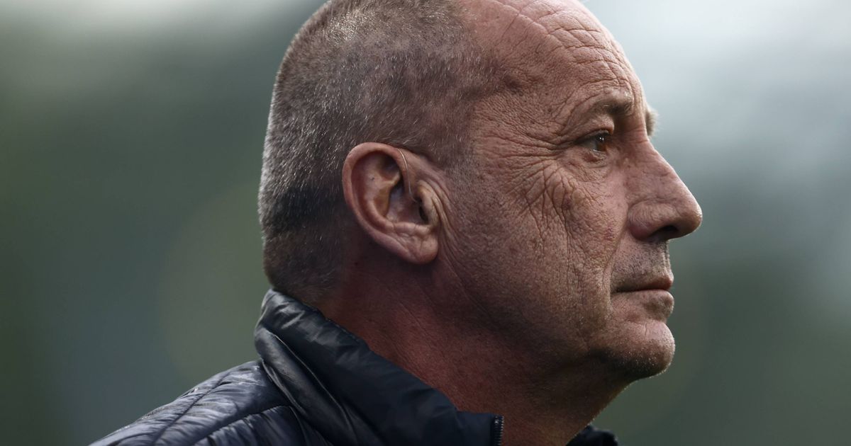 Alain Orsoni, fost președinte al AC Ajaccio, ucis în plină ceremonie funerară Alain Orsoni, fost președinte al clubului de fotbal AC Ajaccio și o figură controversată a politicii locale, a fost împușcat mortal în timpul înmormântării mamei sale, care a avut loc luni, 12 ianuarie, în satul Véro din Korsica de Sud