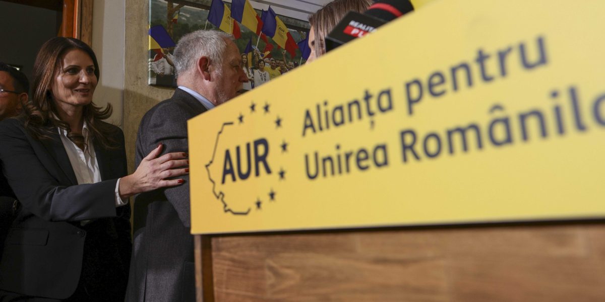Alianta-pentru-Unirea-Romanilor-sigla-AUR.jpg - NewsFactor