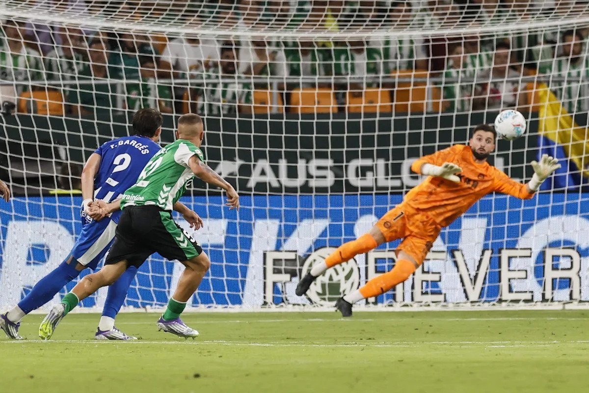 Betis caută revanșa, Alavés tinde spre salvare Real Betis se deplasează astăzi la Mendizorroza, unde întâlnește Deportivo Alavés, într-un meci vital pentru ambele echipe