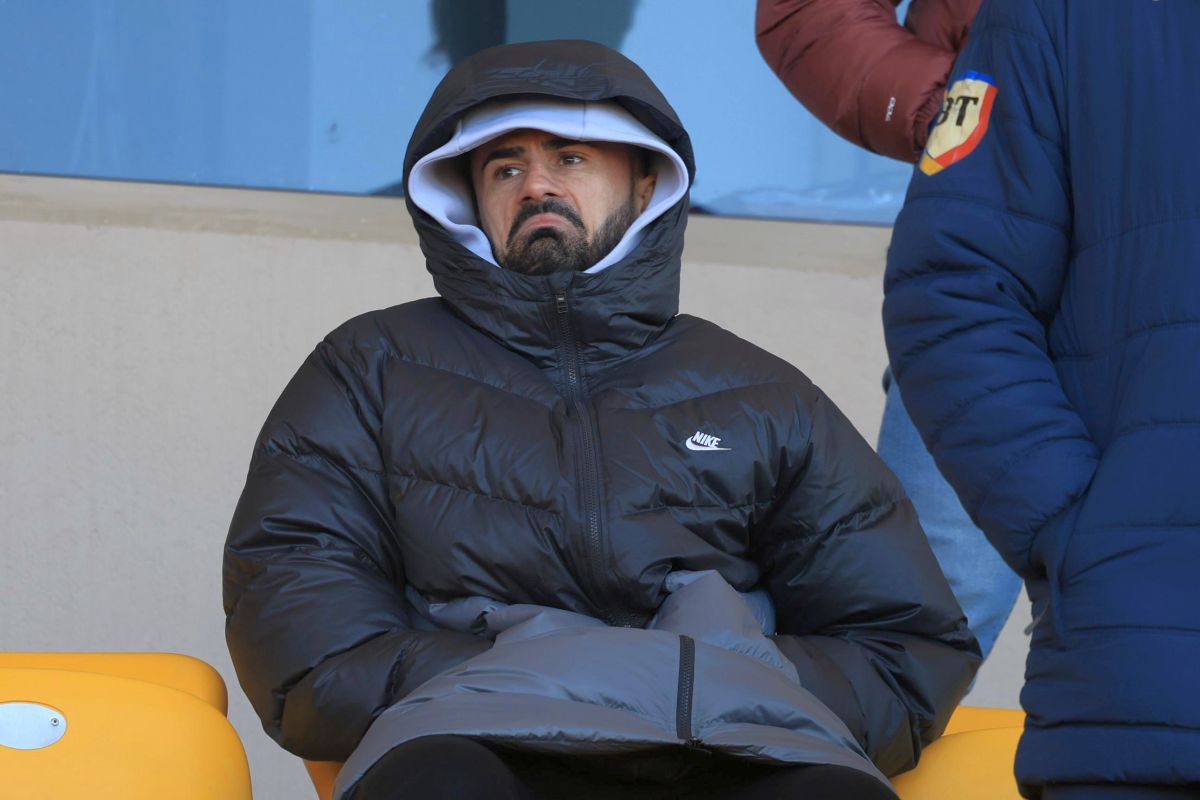 FCSB fără Tănase și Crețu: patru jucători lăsați pe tușă