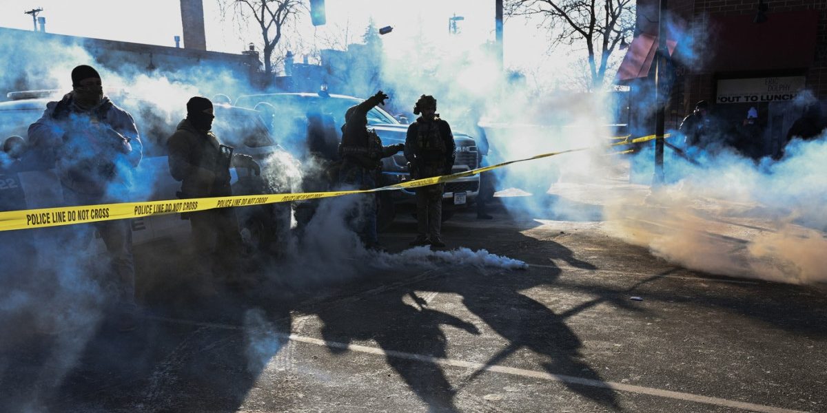 Val de furie și proteste în SUA: un cetățean american ucis de agenți ICE în Minneapolis