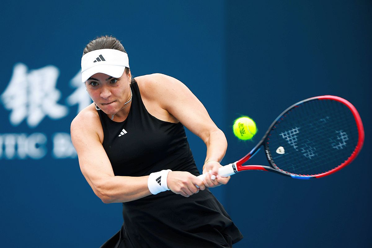 Gabriela Ruse, eliminată în primul tur la Adelaide după un meci fără prea multe șanse Gabriela Ruse (28 de ani, locul 79 WTA) a fost eliminată din turneul WTA500 de la Adelaide, înfruntându-se cu rusoaica Anna Kalinskaya (27 de ani, #33 WTA) într-o partidă desfășurată în dimineața zilei de luni, 12 ianuarie 2026