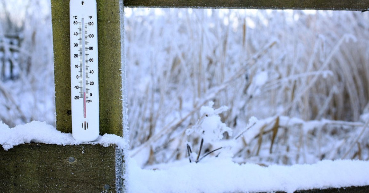 Ger cumplit în România: În noaptea de luni spre marți, temperaturile vor scădea sub minus 19 grade Celsius România se pregătește să traverseze un episod de ger extrem, cu temperaturi ce vor coborî sub minus 19 grade Celsius în noaptea de luni spre marți