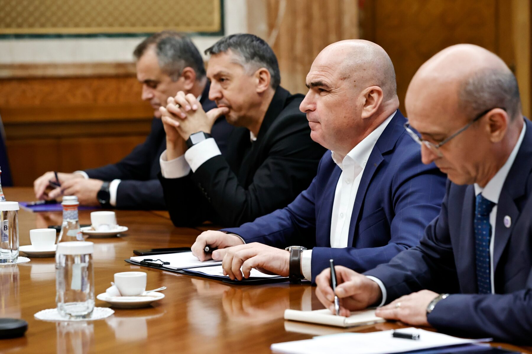 Noul ministru al Educației, numit până la sfârșitul lunii.