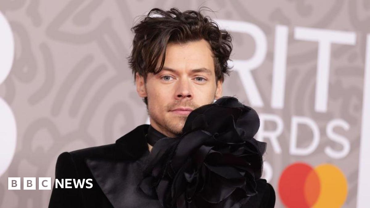 Harry Styles lansează mistere: al patrulea album se conturează!