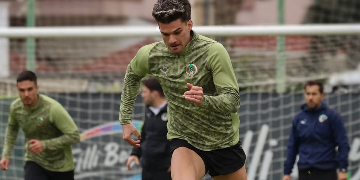 Ghinion pentru Ianis Hagi. FOTO: Internaționalul român a marcat la primul meci oficial din 2026, dar reușita sa a fost anulată