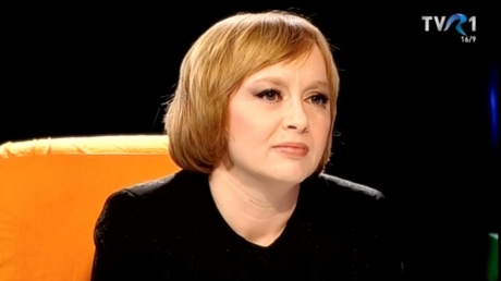 Jurnalista Emilia Șercan, amenințată violent după publicarea articolului cu acuzațiile de plagiat asupra ministrului Justiției. Facultatea de Jurnalism o susține și face apel la responsabilitate