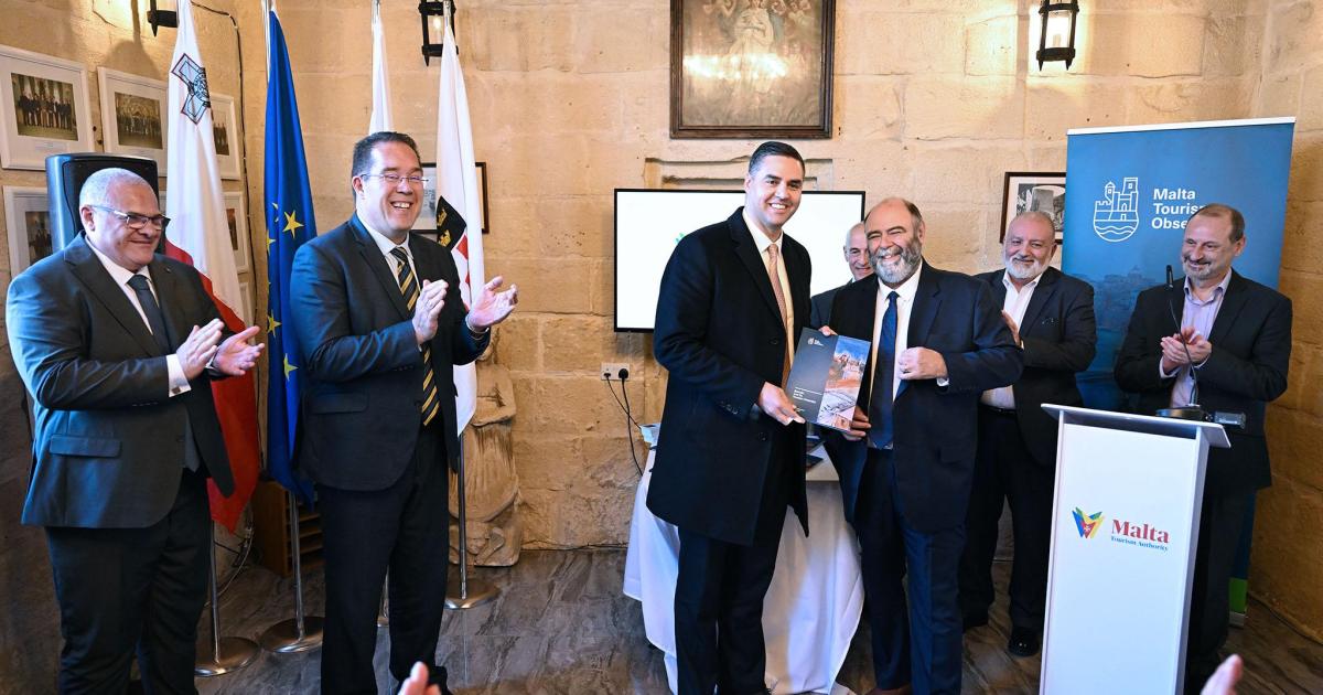 Cospicua, un potențial neexplorat în turismul sustenabil Un nou volum dedicat orașului Cospicua, publicat de Malta Tourism Authority, subliniază oportunitățile vaste pentru turismul sustenabil în această fortificată așezare malteză