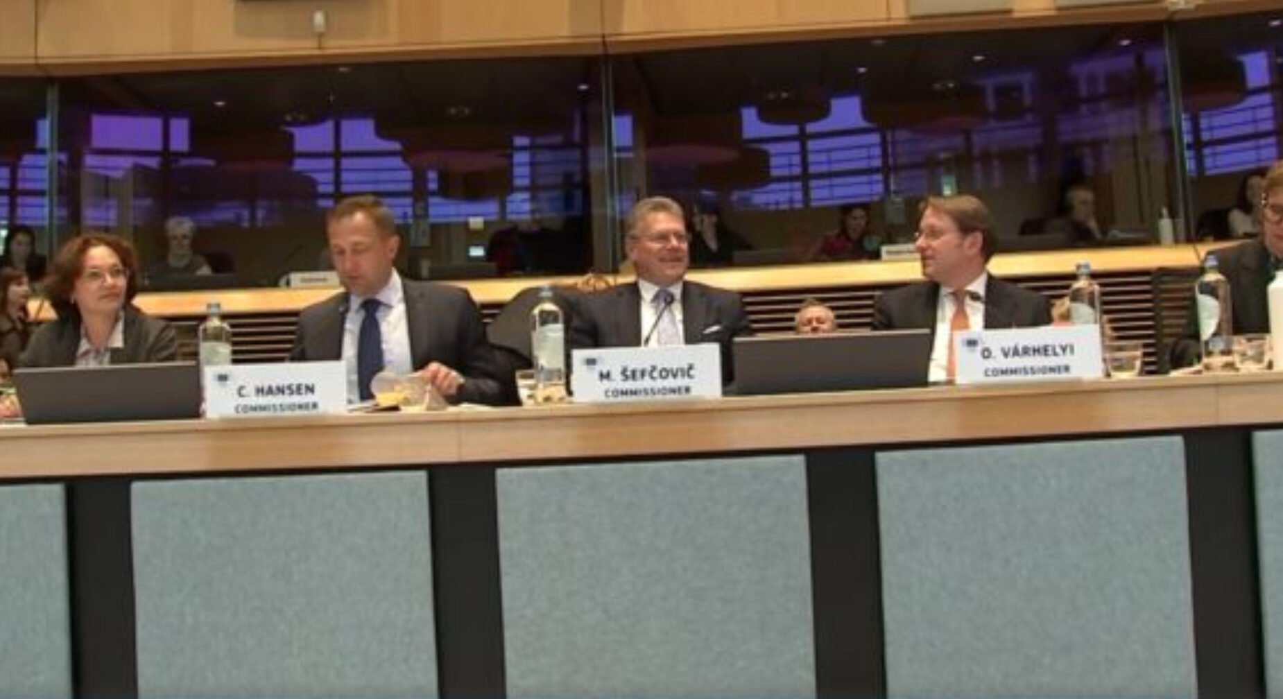 Miercuri seară, la Bruxelles, a avut loc o întâlnire crucială a miniștrilor Agriculturii din țările membre ale Uniunii Europene (UE)
