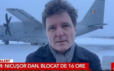 Nicusor-Dan-blocat-in-aeroport-la-Paris.jpg - NewsFactor