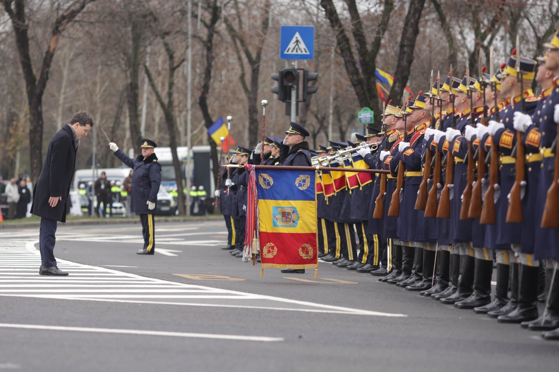 Nicușor Dan, prezent la Ziua Unirii la Iași și Focșani