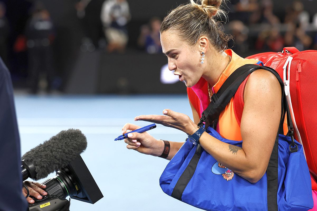 Sabalenka visează la trofeu, dar se relaxează cu Netflix: „Sunt la sezonul 2”