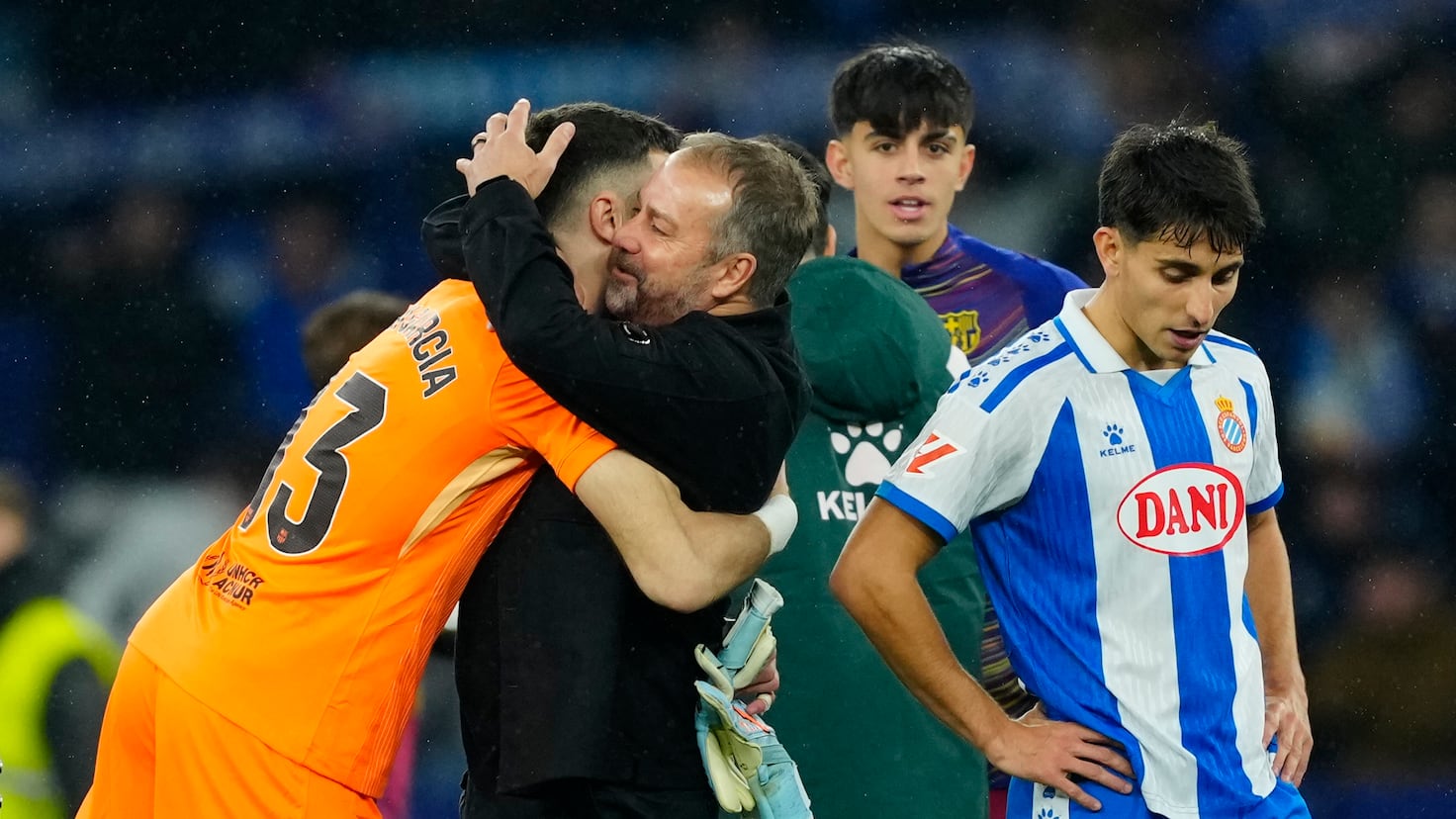 Barcelona își consolidează poziția după victoria de 2-0 în fața Espanyolului FC Barcelona a obținut o victorie importantă, în deplasare la Cornellá, în fața rivalei locale, Espanyol, scor 2-0