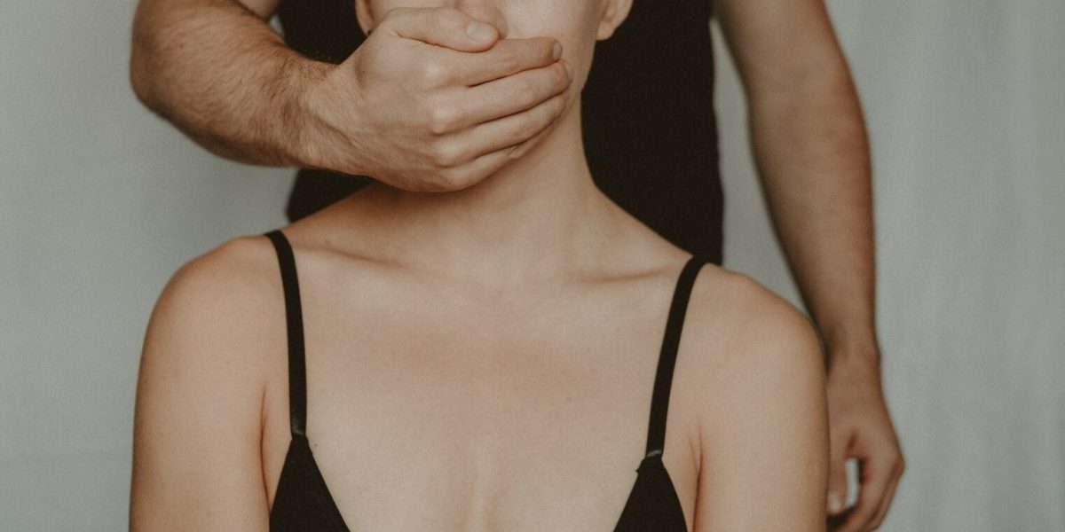 agresiune-sexuala-hartuire-e1681652729728.jpg - NewsFactor