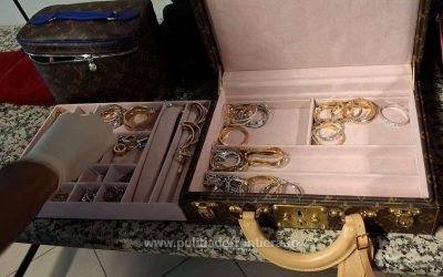 bijuterii-politia-de-frontiera.jpg - NewsFactor