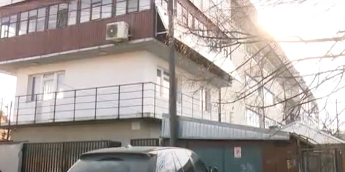 bloc-fara-curent-sector-5.jpg - NewsFactor