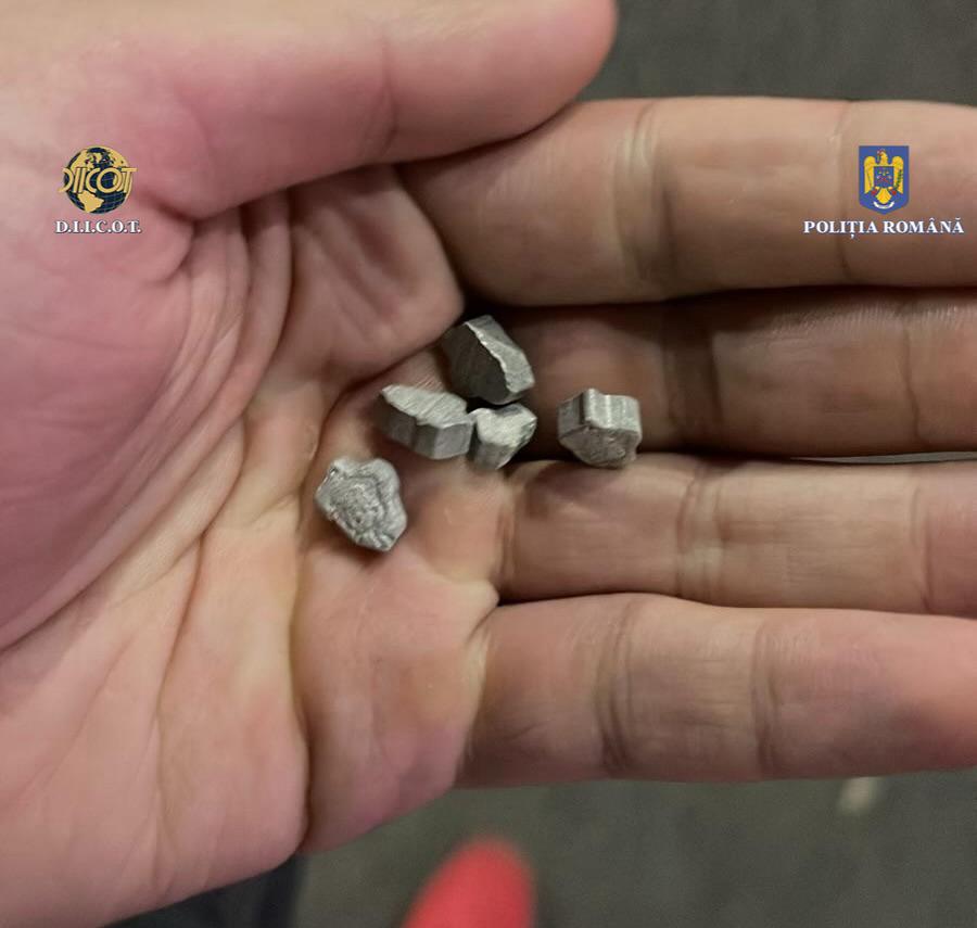 Combaterea consumului de droguri în România se confruntă cu o serie de provocări, inclusiv lipsa specialiștilor și a unor structuri eficiente