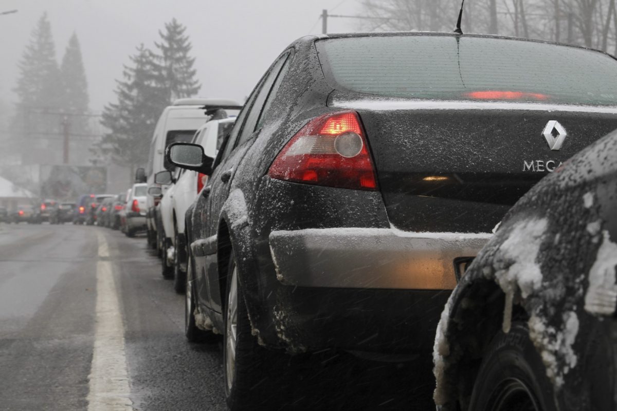 Cozi de 7 km pe DN1 spre Brașov