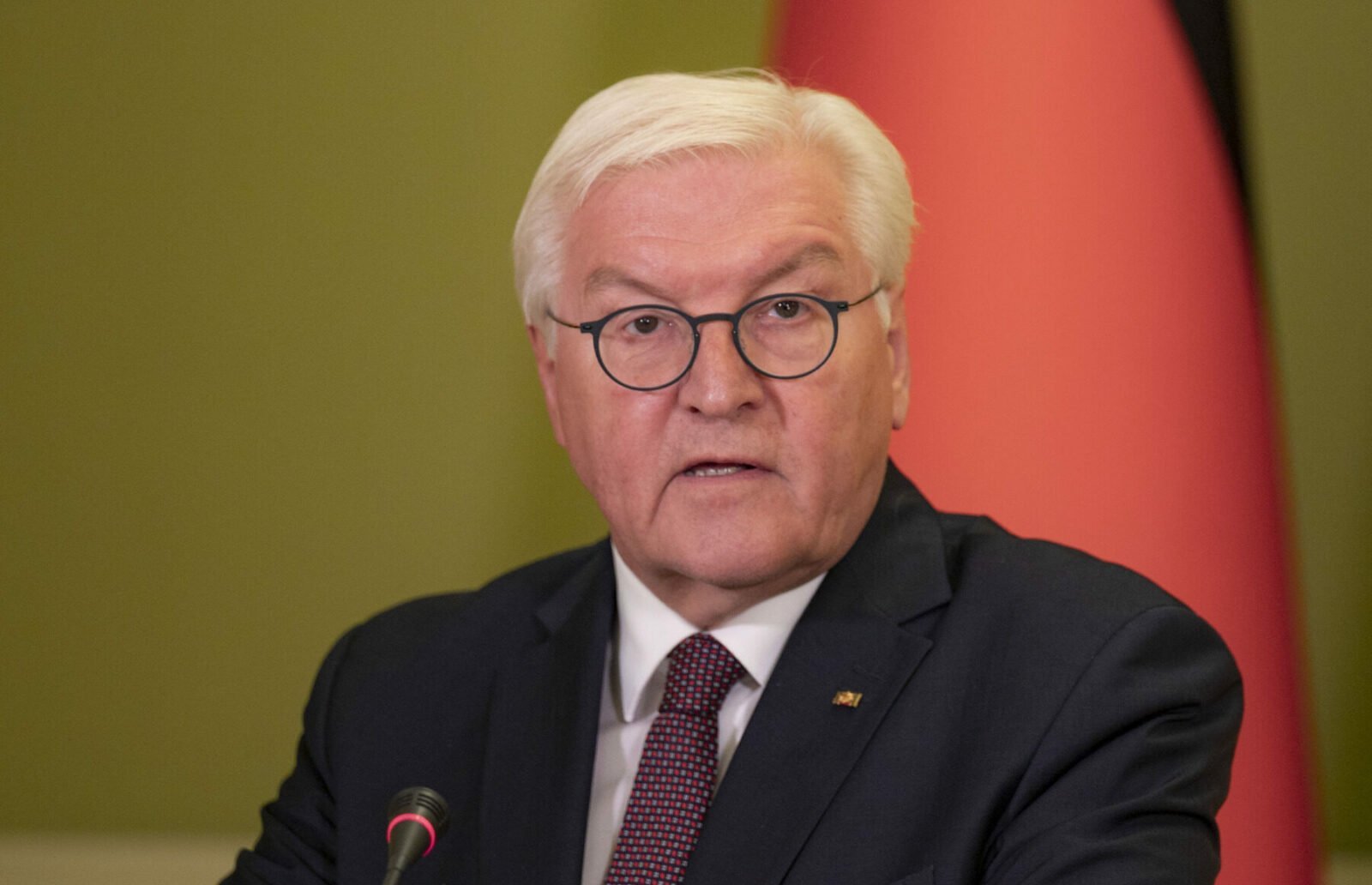 Președintele Germaniei, Frank-Walter Steinmeier, a făcut declarații neobișnuit de ferme, afirmând că democrația la nivel global este atacată ca niciodată până acum