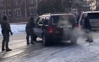 femeie-impuscata-mortal-de-Imigrari-SUA.jpg - NewsFactor