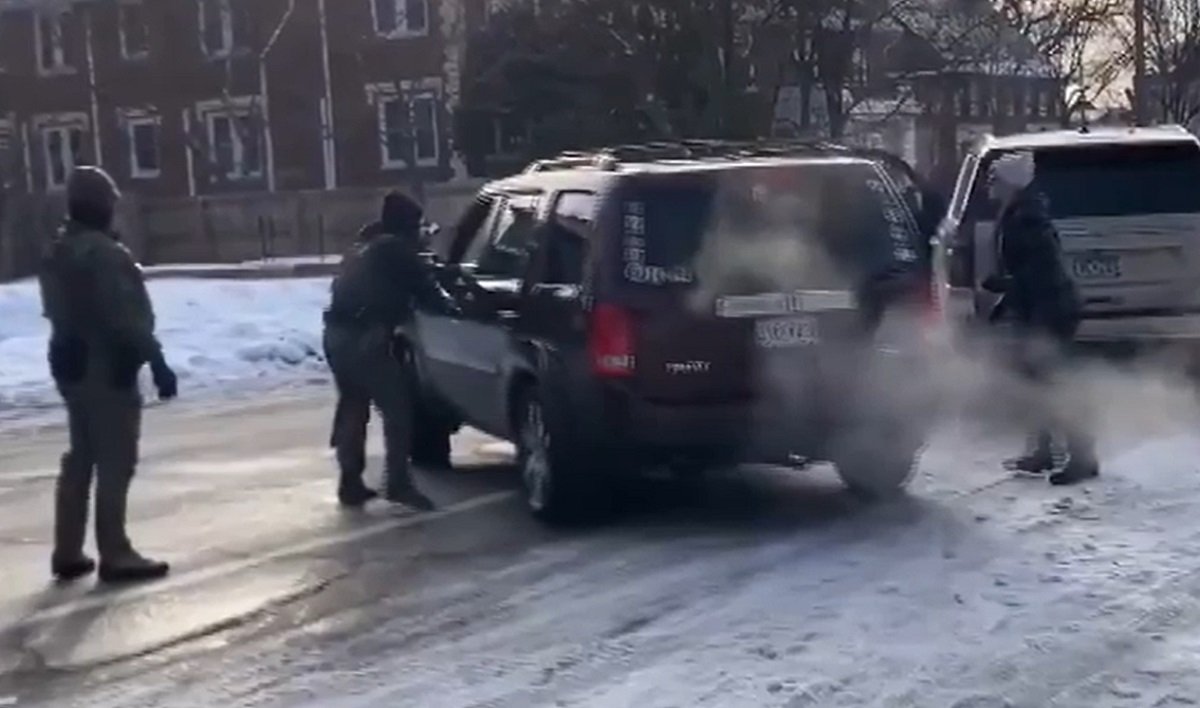 Orașul american Minneapolis și statul Minnesota au anunțat recent acționarea în justiție a administrației Trump referitor la operațiunile de anvergură ale Serviciului federal pentru imigrație (ICE) desfășurate în ultimele săptămâni în această zonă din nordul Statelor Unite