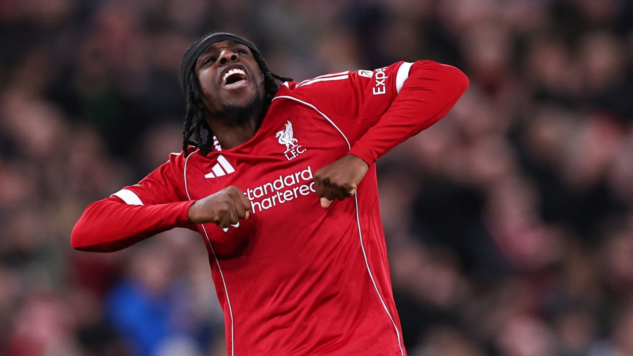 Liverpool învinge Barnsley cu 4-1 și se califică în faza următoare a Cupei Angliei Într-un meci dominat de echipa lui Jurgen Klopp, Liverpool a obținut o victorie convingătoare cu 4-1 în fața celor de la Barnsley, în turul al treilea al FA Cup