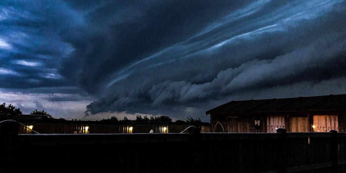 furtuna-nori-negri-vreme-rea-intuneric.jpeg - NewsFactor