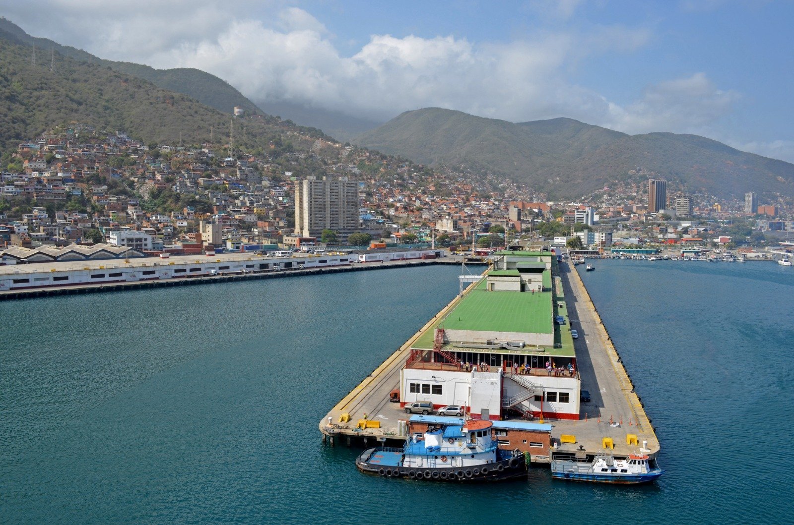 Venezuela, lider în rezerve de petrol, Trump vrea să redreseze producția.