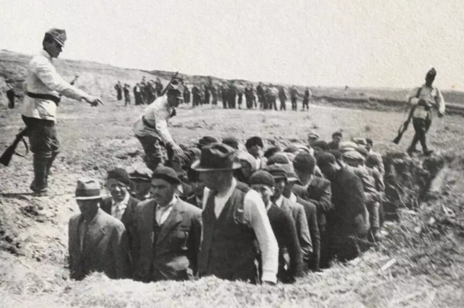 holocaust-in-romania-evrei-executati-sumar-.jpg - NewsFactor