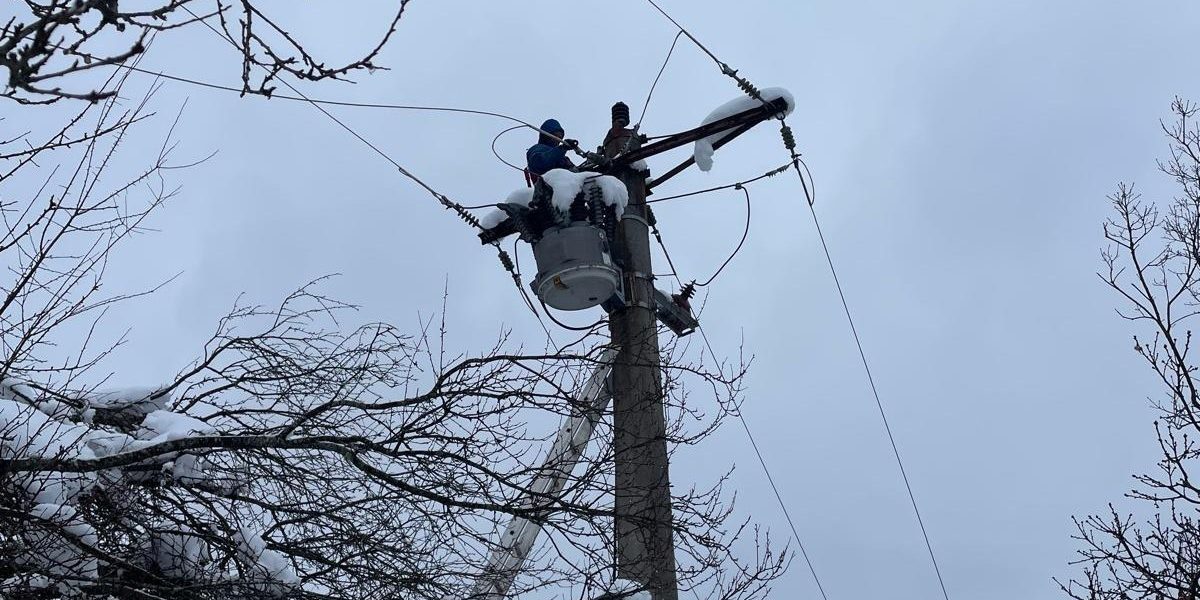 interventie-retea-electrica-foto-institutia-prefectului-alba.jpeg - NewsFactor