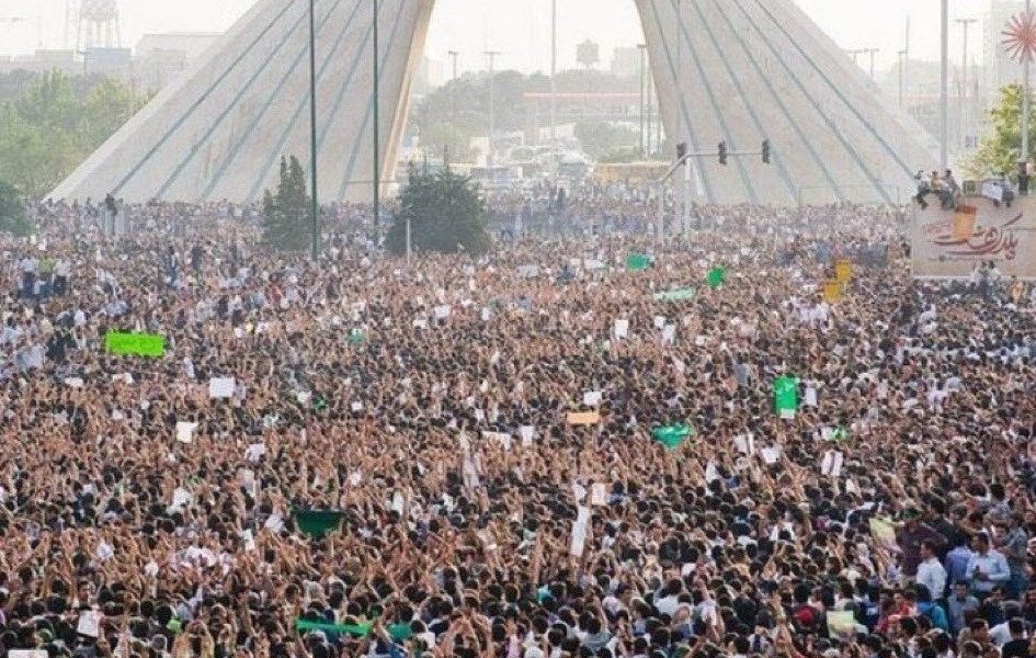 iran-proteste-multime-oameni.jpg - NewsFactor