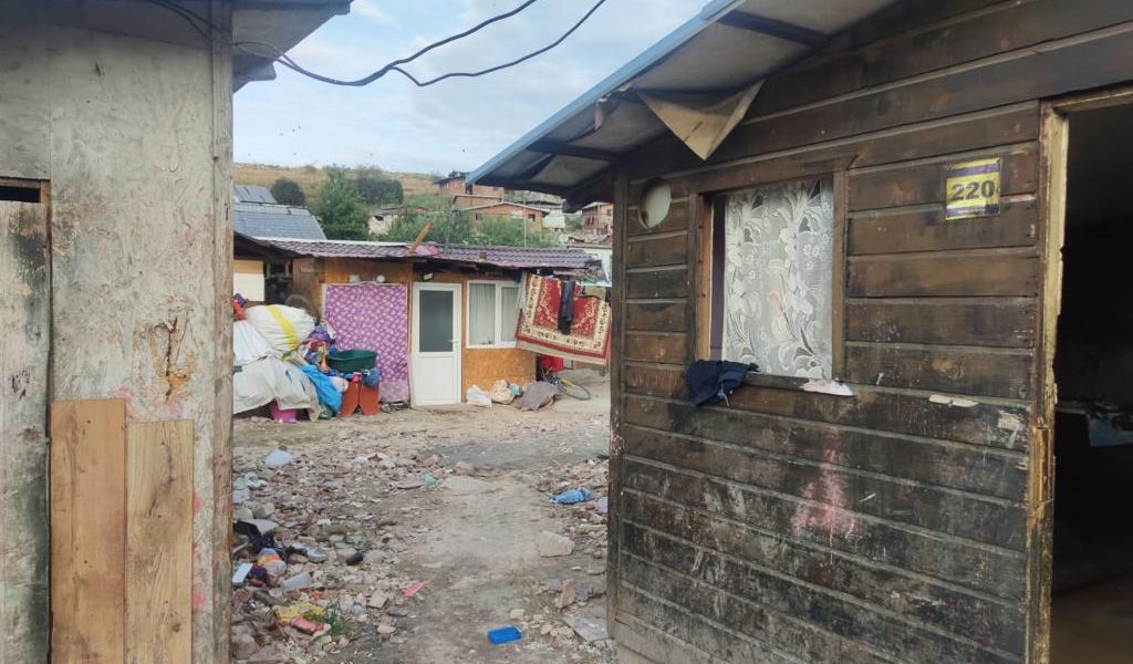 ketane-mucho-pata-rat-cluj-festival-romi-1.jpeg - NewsFactor