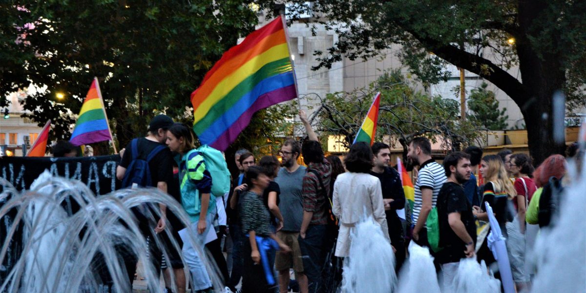 lgtb-mozaiq.jpg - NewsFactor