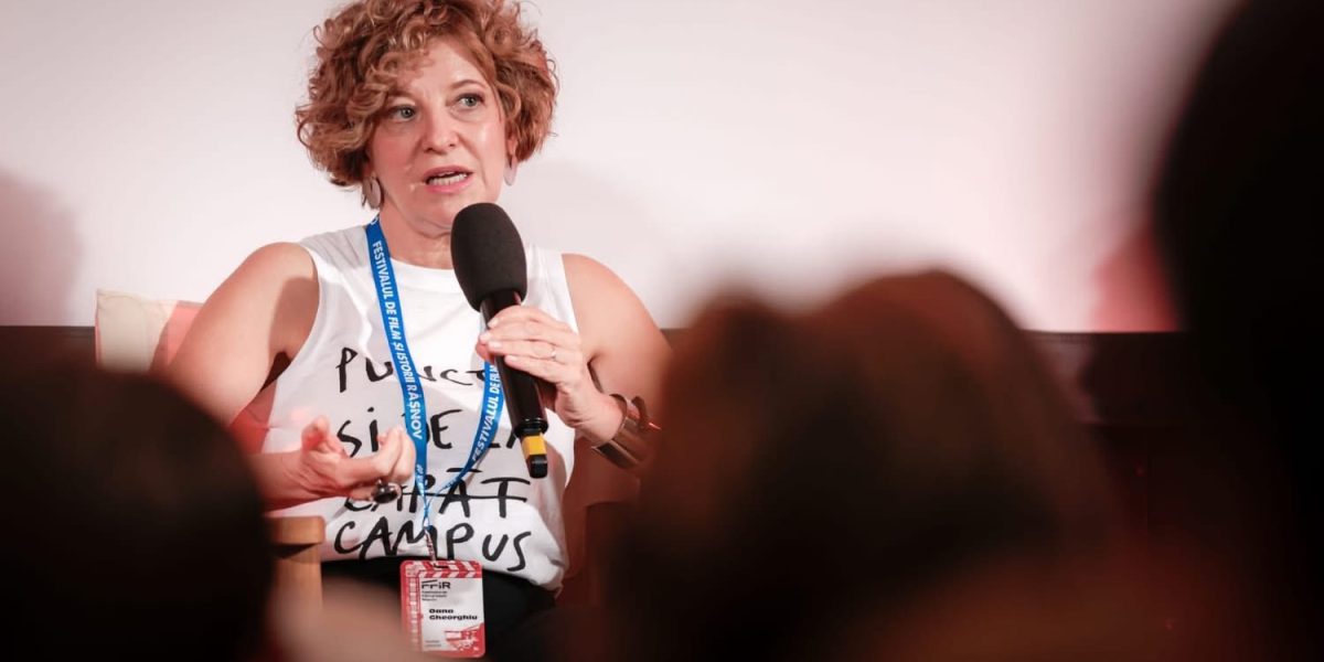 oana-gheorghiu-vicepremier.jpg - NewsFactor