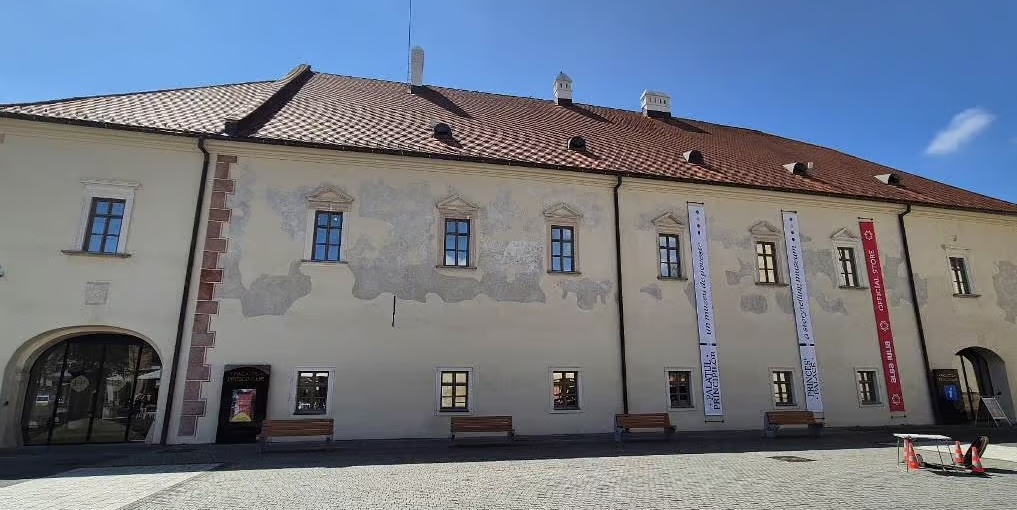 palatul-principilor.jpg - NewsFactor