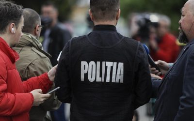 politia-chiajna-negociator-ziaristi.jpg - NewsFactor